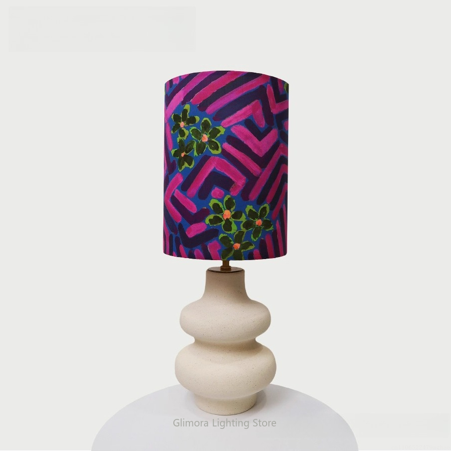 Century Textile & Sewing Supply Hours - Lampa stołowa Liberty Fabric: Importowany materiał
