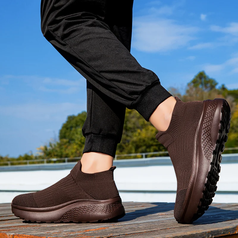 Szerokie dzianinowe sneakersy  – Knit Stabilizer Stretch recenzja i cena