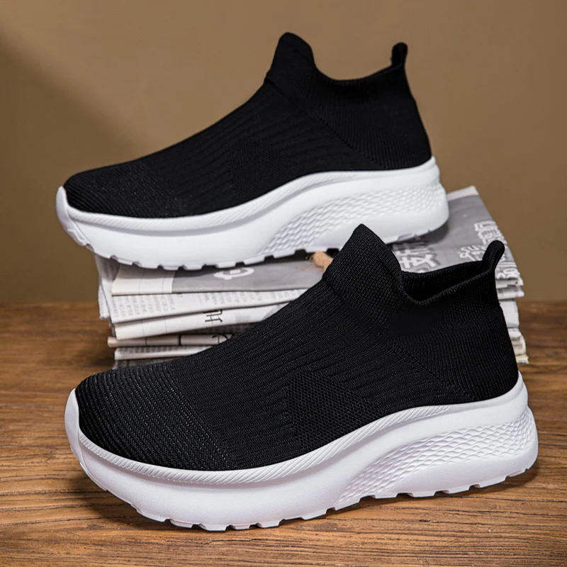 Szerokie dzianinowe sneakersy  – Knit Stabilizer Stretch recenzja i cena