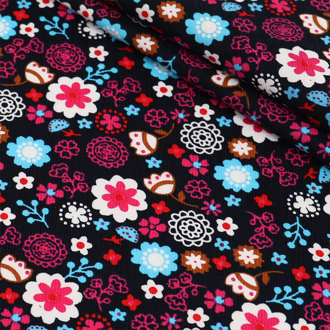 Tkanina sztruksowa w kwiatowy  – Textile Sewing Patterns recenzja i cena